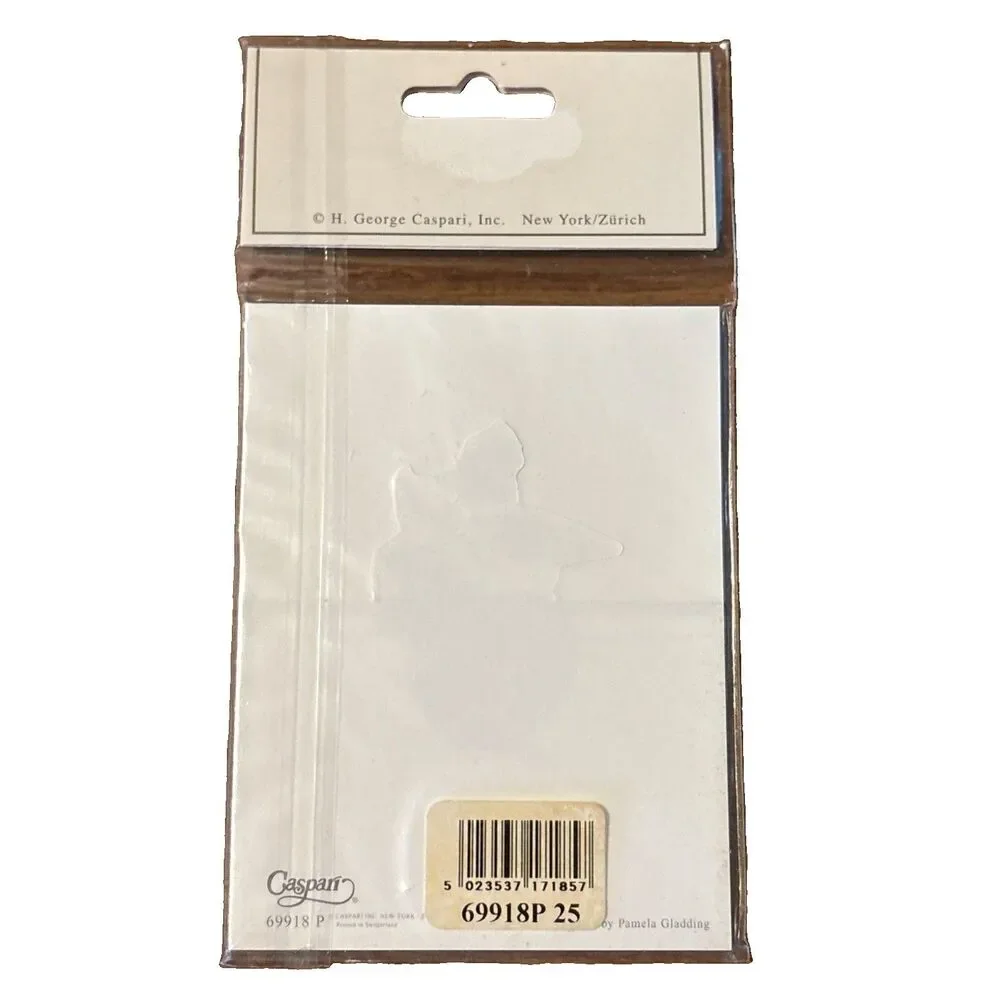 Pack Of 8 Caspari Die-Cut Place Cards Apple  w/ Gold Trim